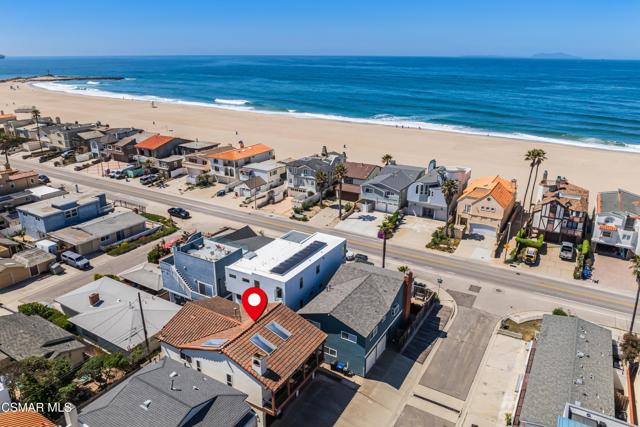 108 Pasadena Avenue, Oxnard CA: https://media.crmls.org/mediaz/f0a9ce87-8ffe-482c-a494-12b7690df46f.jpg
