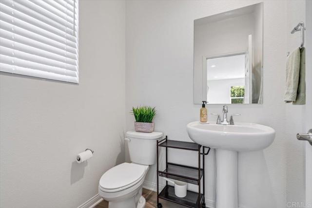 Detail Gallery Image 19 of 49 For 10427 Graphite St, Spring Valley,  CA 91977 - 3 Beds | 2/1 Baths