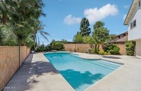 18520 Asuncion Street, Porter Ranch CA: https://media.crmls.org/mediaz/f0abd49f-2bbc-49ef-b55f-21285f20496f.jpg