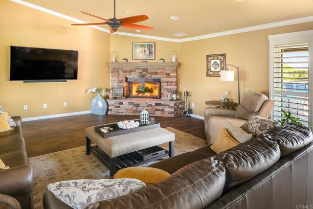 Detail Gallery Image 9 of 43 For 13861 Nicoles Vista, Valley Center,  CA 92082 - 3 Beds | 3 Baths