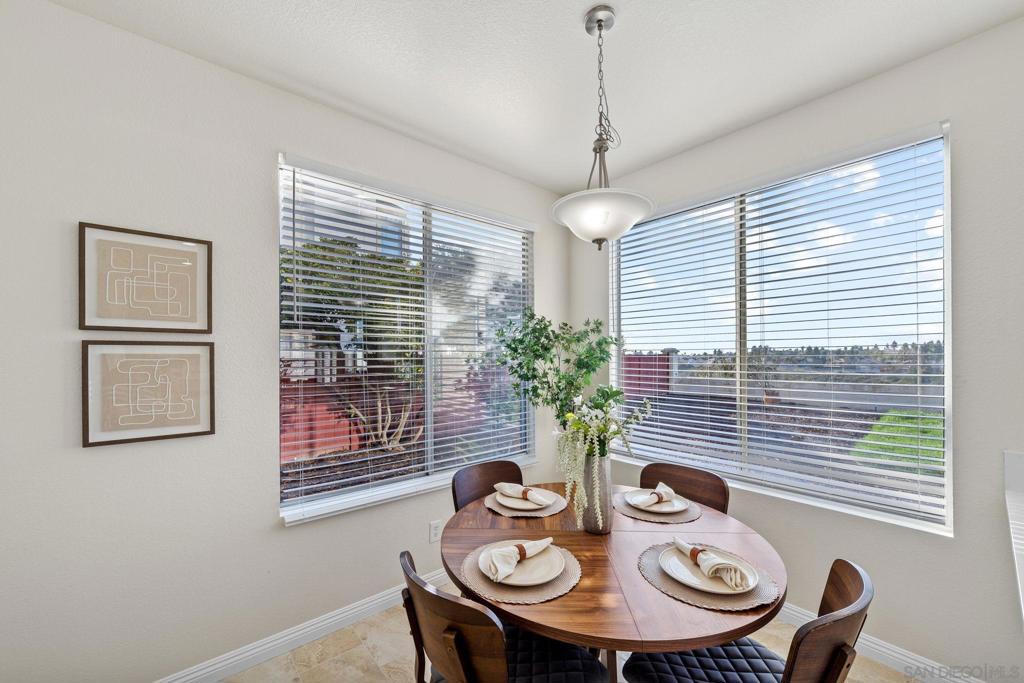 MLS #250027189SD img 17