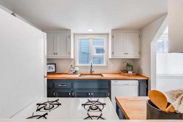 219 San Jose Avenue, Capitola CA: https://media.crmls.org/mediaz/f0ad2e8e-e08b-4314-9d69-ca96758672cd.jpg