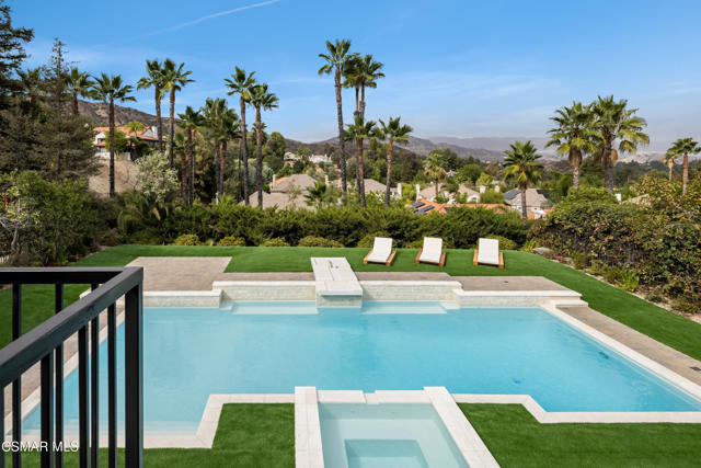 24005 Clarington Drive, West Hills CA: https://media.crmls.org/mediaz/f0ad4dd7-e47f-43bb-aac0-52cc66b8ef6f.jpg