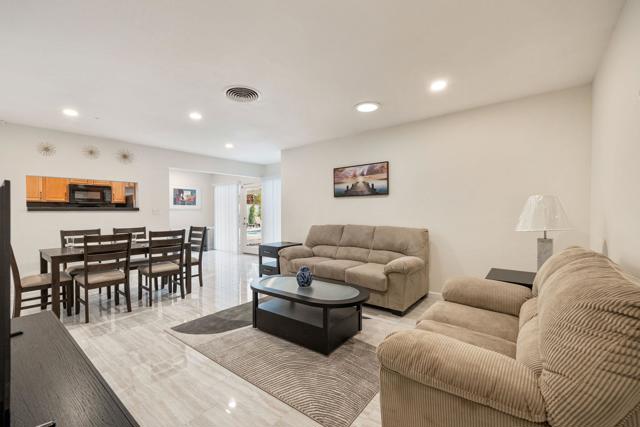 Image 22 of 69 For 1425 Via Soledad