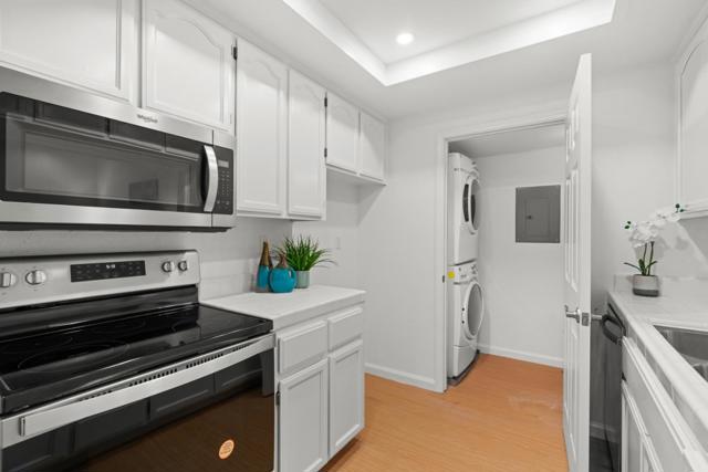 5981 Lake Hennessy Court, San Jose CA: https://media.crmls.org/mediaz/f0af3f1c-5e5f-4467-9812-5947fecd463d.jpg