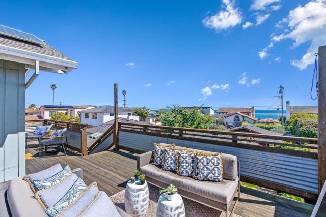 22956 E Cliff Drive, Santa Cruz CA: https://media.crmls.org/mediaz/f0afbc1d-96f1-45c8-83e0-65c6fd14cf90.jpg
