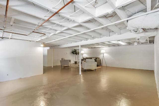 20335 Saratoga Los Gatos Road, Saratoga CA: https://media.crmls.org/mediaz/f0b01d24-2780-47ce-a500-42ffa824f328.jpg