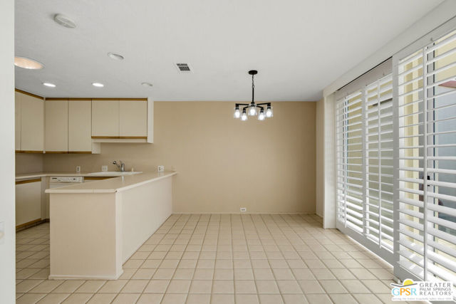 2515 N Whitewater Club Drive #A, Palm Springs, CA 92262