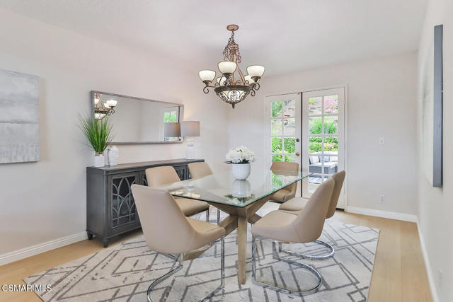 29153 Oakpath Drive, Agoura Hills CA: https://media.crmls.org/mediaz/f0b28678-e0cb-450a-a940-8a01df29cfae.jpg
