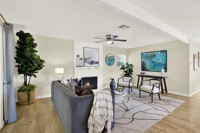 12093 Callado Dr, San Diego CA: https://media.crmls.org/mediaz/f0b45431-29cd-467c-8075-4d752f8c6b0b.jpg