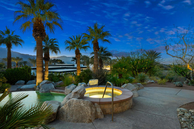 45 Mirada Circle, Rancho Mirage CA: https://media.crmls.org/mediaz/f0b59e83-459a-40b7-951c-0d68097acdf7.jpg