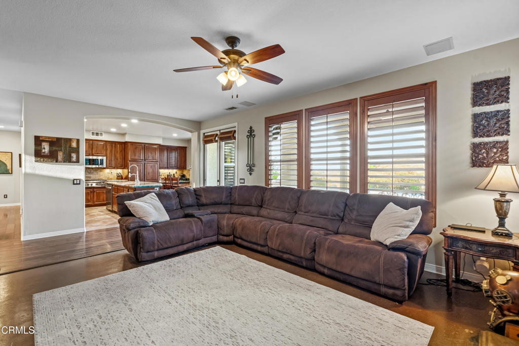 MLS #V1-33769 image #17