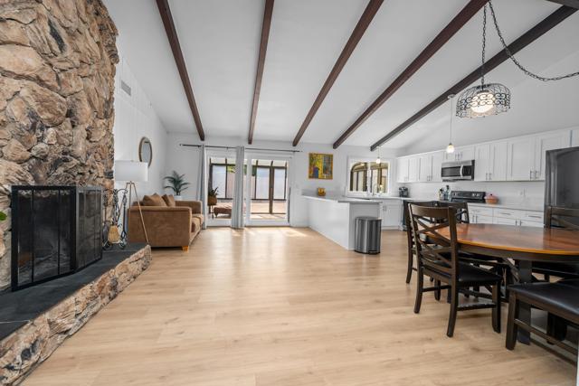 16273 Arena Dr, Ramona CA: https://media.crmls.org/mediaz/f0b72abc-b89e-4dea-8e7a-303b14cbd096.jpg