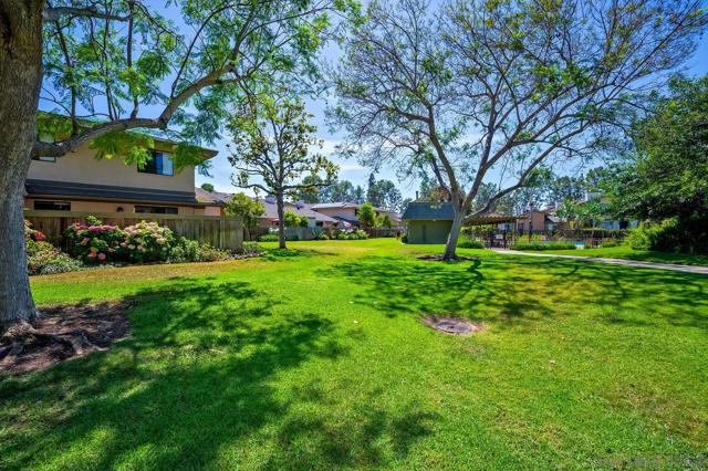 5948 Caminito Yucatan, San Diego CA: https://media.crmls.org/mediaz/f0b7adad-9746-445c-8871-e8191eae92e3.jpg
