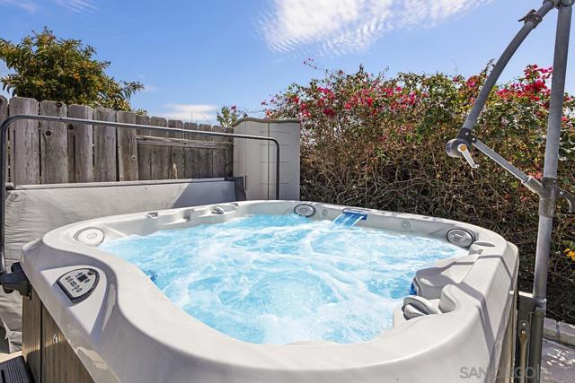 8605 Jade Coast Dr, San Diego, California 92126, 3 Bedrooms Bedrooms, ,3 BathroomsBathrooms,Single Family Residence,For Sale,Jade Coast Dr,250020955SD