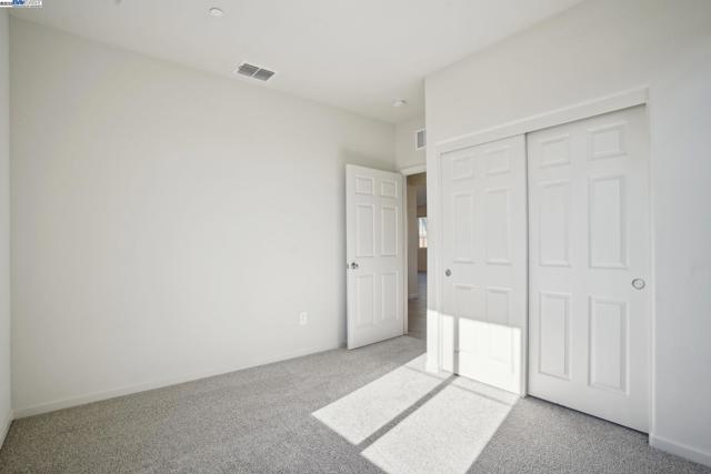 5337 Cardinal St, Antioch CA: https://media.crmls.org/mediaz/f0b92890-de5f-4f0c-9c87-bdcfb0959cbc.jpg