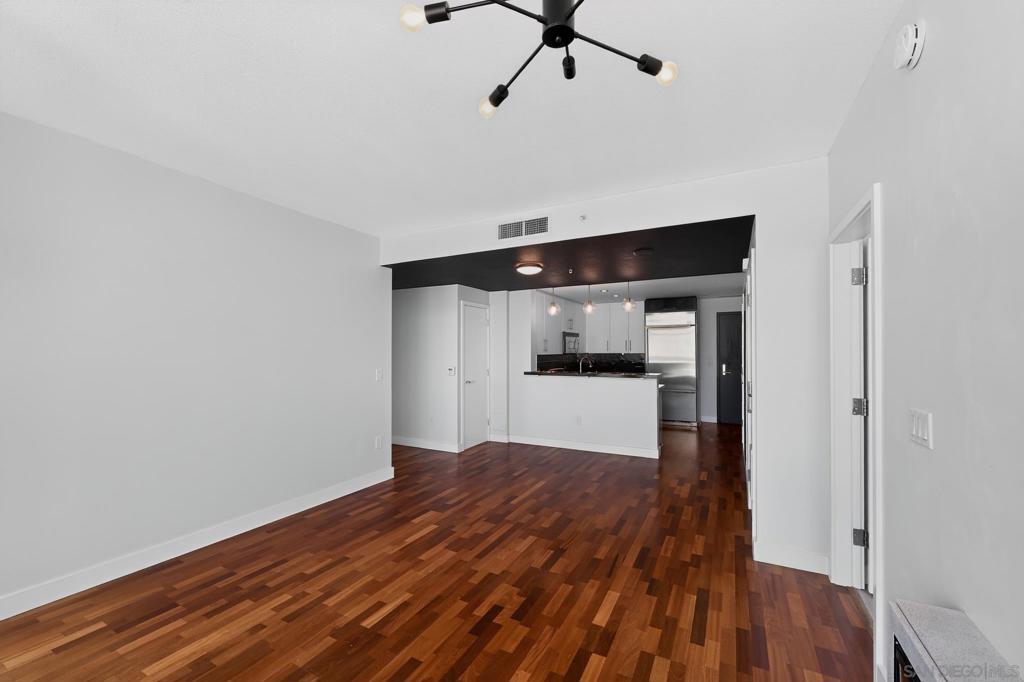 325 7th - photo 13