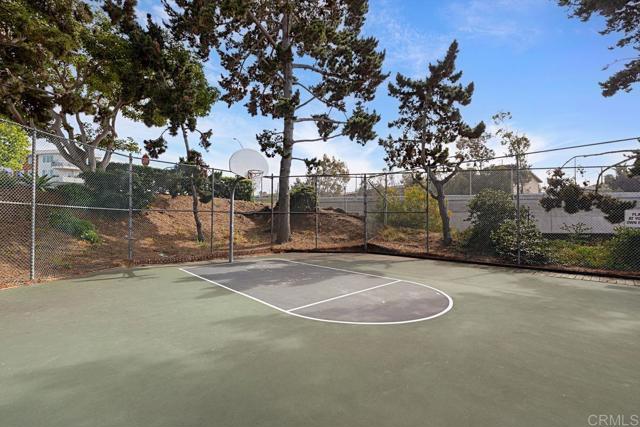 Detail Gallery Image 28 of 32 For 2284 Caminito Pajarito #147,  San Diego,  CA 92107 - 2 Beds | 1/1 Baths
