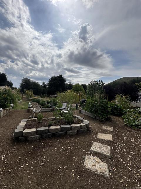 26835 Old Highway 80 #29, Guatay CA: https://media.crmls.org/mediaz/f0bcc200-c582-4ba0-a758-eddd0de9a7b2.jpg