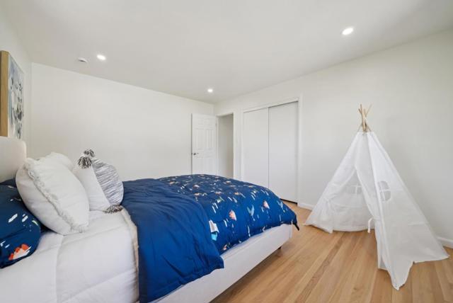 1284 Mandarin Drive, Sunnyvale CA: https://media.crmls.org/mediaz/f0bcd49a-5832-493b-843b-ae842c998786.jpg