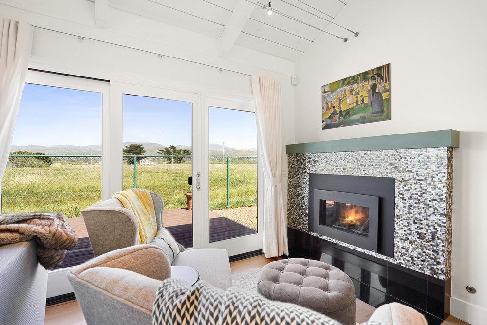 137 Kelly Avenue, Half Moon Bay CA: https://media.crmls.org/mediaz/f0bd6012-7bcb-4495-9d68-c683f489bbd1