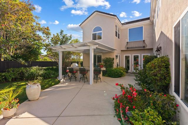 17117 Tallow Tree Lane, San Diego CA: https://media.crmls.org/mediaz/f0be9337-f6dd-45d0-831e-b1b9ab459217.jpg