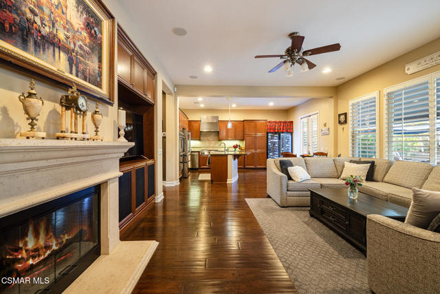 5019 Corral Street, Simi Valley CA: https://media.crmls.org/mediaz/f0bf3da5-e73a-49d2-9b34-9db83a569e17.jpg