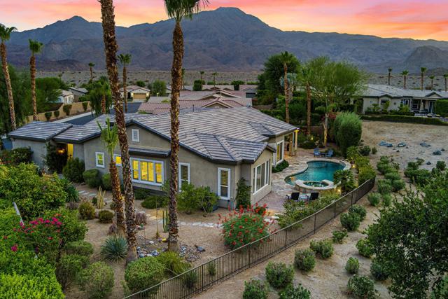 81196 Victoria Lane, La Quinta CA: https://media.crmls.org/mediaz/f0bf7bfa-67ee-42c6-a80b-6964e09b3efa.jpg