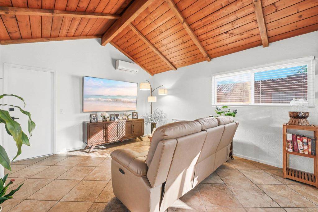 2413 Holly Avenue - photo 16