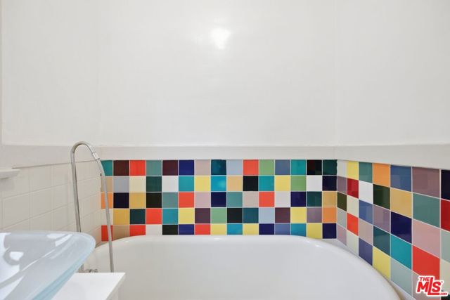 501 Bay Street, A photo 12