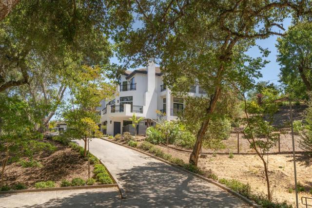 333 Raymundo Drive, Woodside CA: https://media.crmls.org/mediaz/f0c18f3b-083c-46b2-910a-22a8df528c8f.jpg