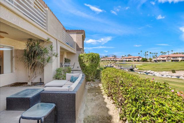 78487 Magenta Drive, La Quinta CA: https://media.crmls.org/mediaz/f0c23cd1-c4a3-40db-802e-63298b4fa358.jpg