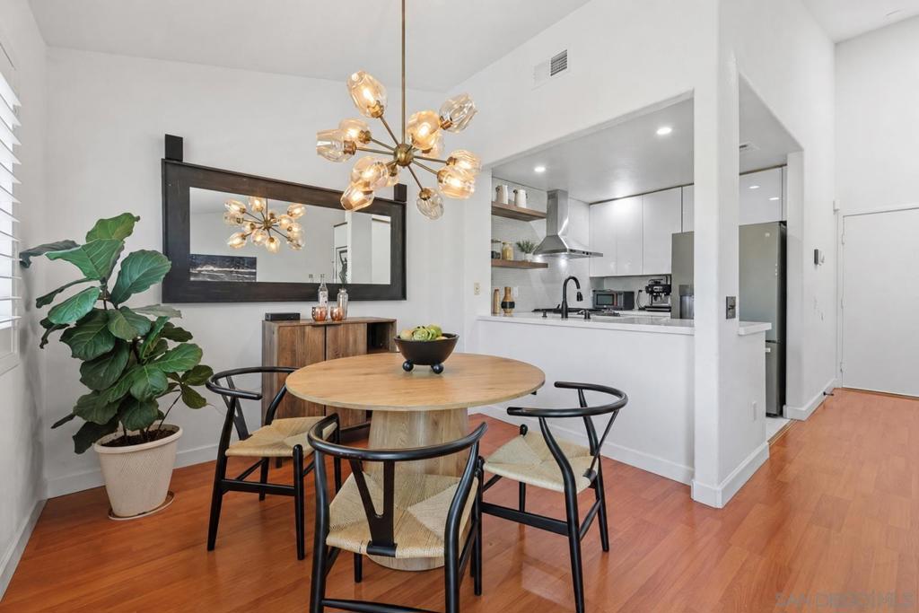 12805 Carriage Rd - photo 6