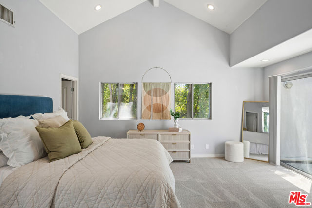 23246 Canzonet Street, Woodland Hills CA: https://media.crmls.org/mediaz/f0c2c564-b568-474b-9178-6529b85a9900.jpg