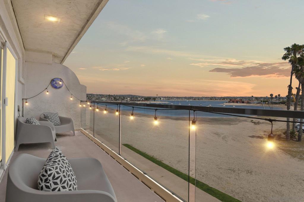 3500 Bayside #3C
