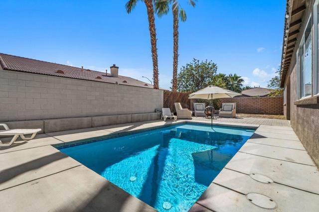 42724 Tango Court, Indio CA: https://media.crmls.org/mediaz/f0c48440-0607-418e-ab61-ea8f03d21b44.jpg