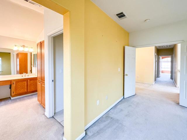 4305 Calsite Court, Antioch CA: https://media.crmls.org/mediaz/f0c4b8fb-9c09-43e9-a4cb-cbe013c7be0c.jpg