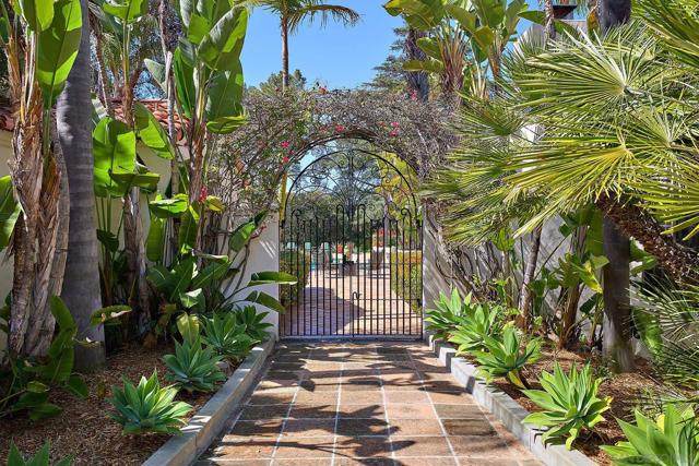 Image 38 of 47 For 6525 Lago Lindo