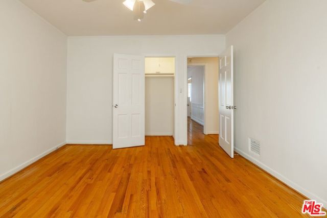 1658 N Sierra Bonita Avenue, Los Angeles CA: https://media.crmls.org/mediaz/f0c56dd3-b595-4d34-bc13-ed9490df908d.jpg