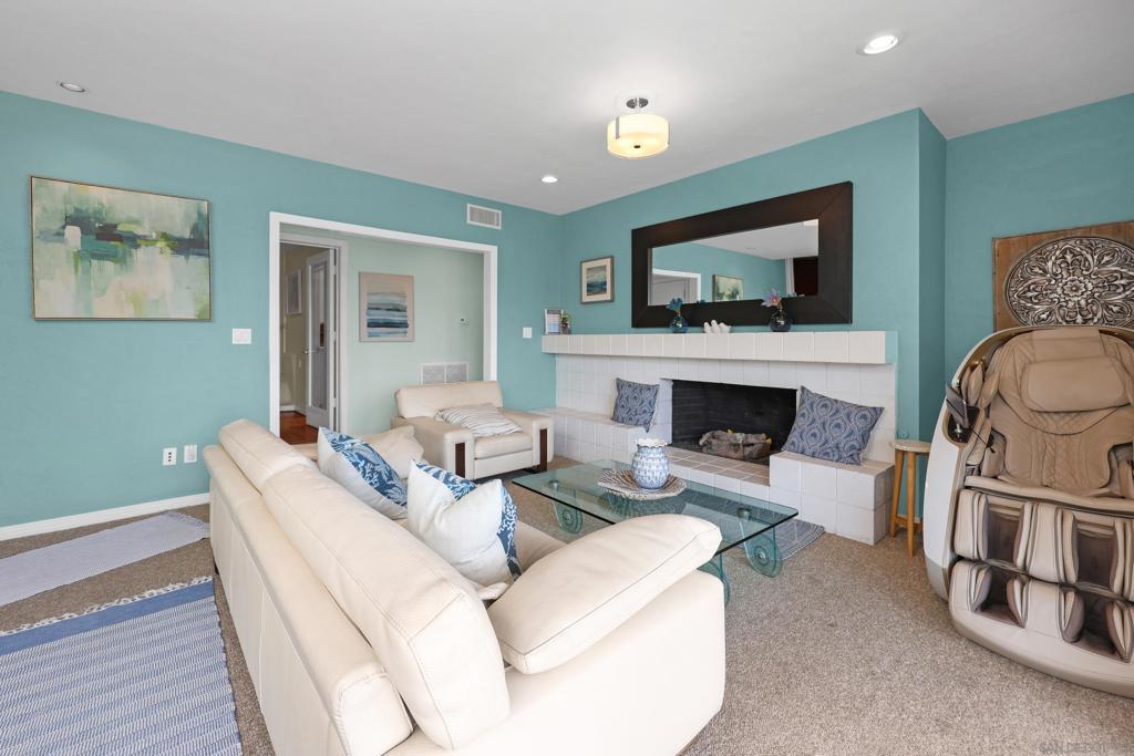 MLS #250037348SD image #35