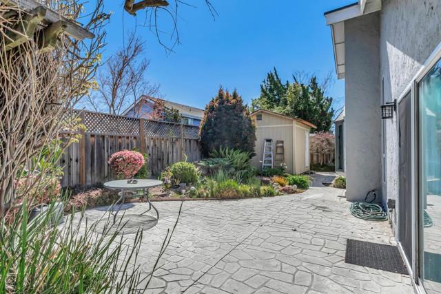 Image 30 of 32 For 4113 Ashbrook Circle