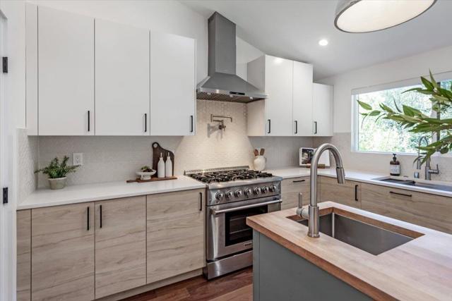 17951 Mountain Charlie Road, Los Gatos CA: https://media.crmls.org/mediaz/f0c60a43-5d39-4b1d-8a6a-b80ce1cdf4ee.jpg