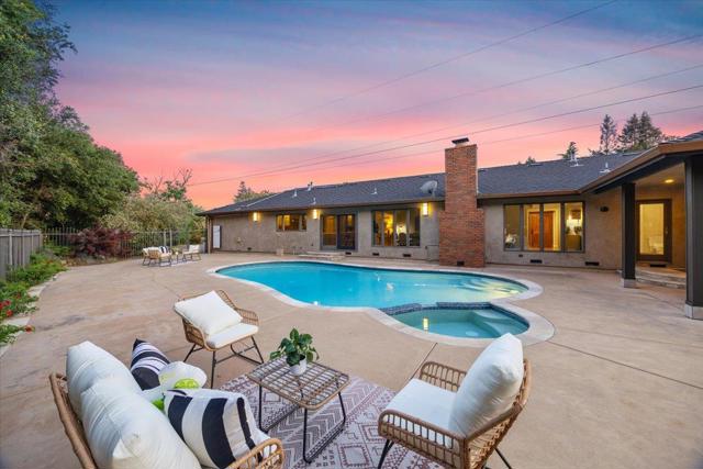 20811 Norada Court, Saratoga CA: https://media.crmls.org/mediaz/f0c6108a-3d98-4d28-b964-220efec81456.jpg