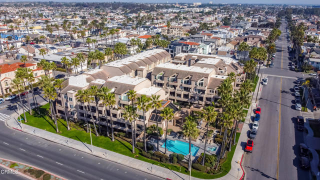 1200 Pacific Coast Highway, Huntington Beach CA: https://media.crmls.org/mediaz/f0c6e5b5-bd55-48b2-8e6e-5444d23763d8.jpg
