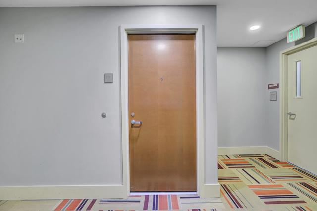 175 W Saint James Street, San Jose CA: https://media.crmls.org/mediaz/f0c906f8-6fa9-44ce-85d3-fe7e7c46ad1d.jpg