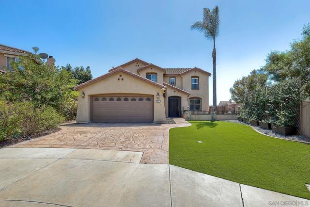 650 Quilalang Ct, Chula Vista CA: https://media.crmls.org/mediaz/f0c96c49-066a-43c7-80ef-bfb7f9f8396e.jpg