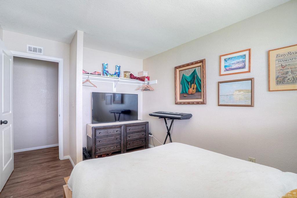 6947 Weller Street - photo 16