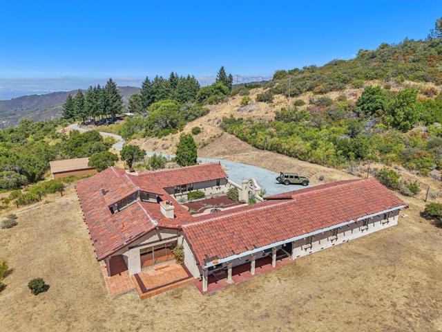 16420 Soda Springs Road, Los Gatos CA: https://media.crmls.org/mediaz/f0c9e4f8-297c-40d3-b861-4fa0988e4c63.jpg