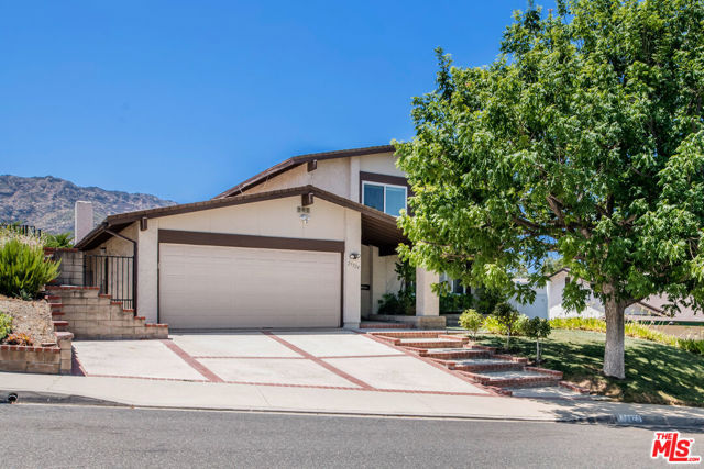 29328 Deep Shadow Drive photo 2