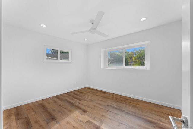 4840 Penrose Ct, San Diego CA: https://media.crmls.org/mediaz/f0cc8bd0-f48e-4174-82d2-8a36249e1643.jpg